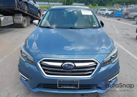 2018 Subaru Legacy 2.5I Limited из США, поврежденный, VIN 4S3BNAN62J3026306